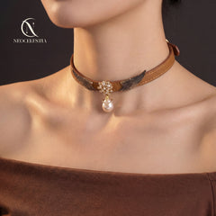 The "Aurelion" Choker