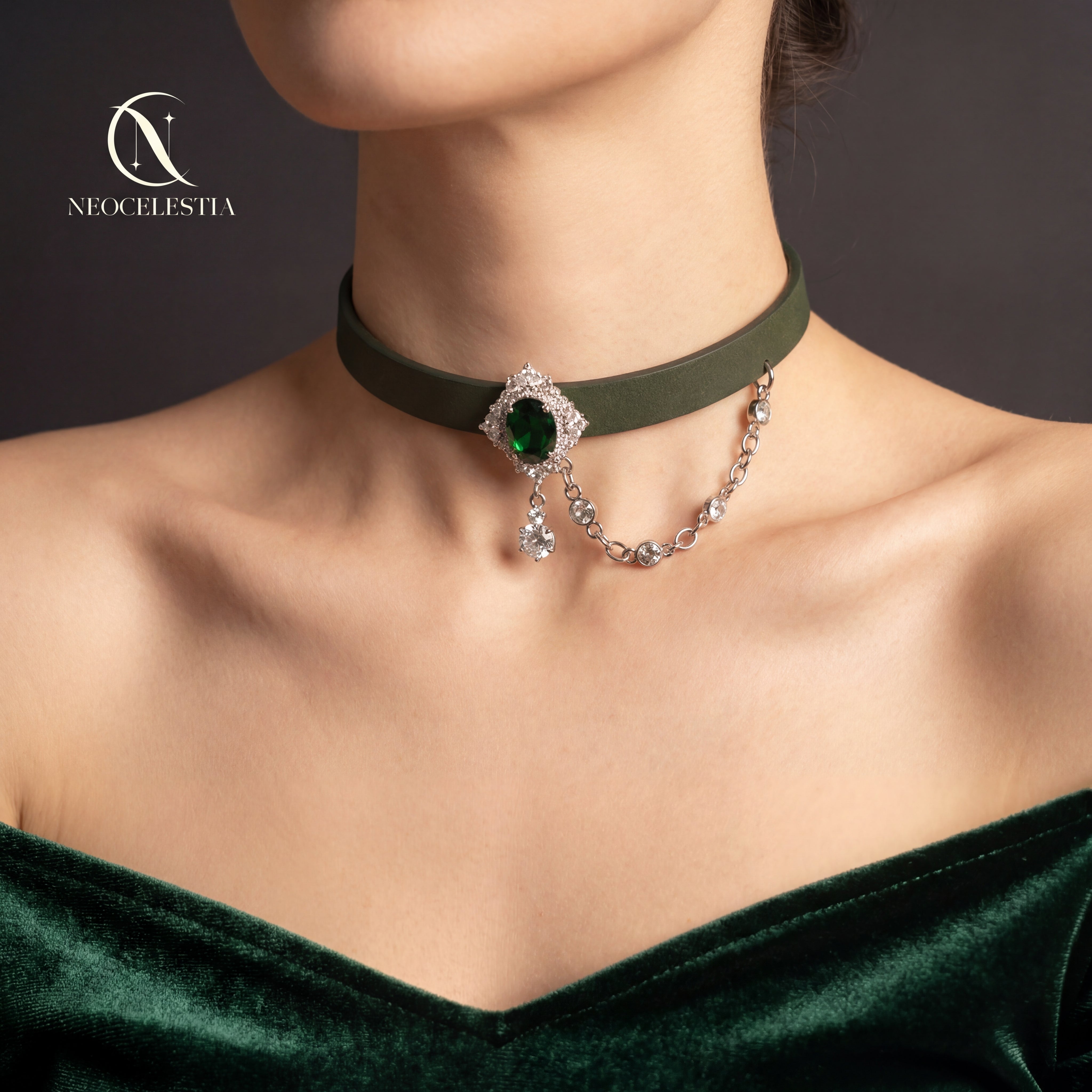 The "Emerald Heiress" Choker