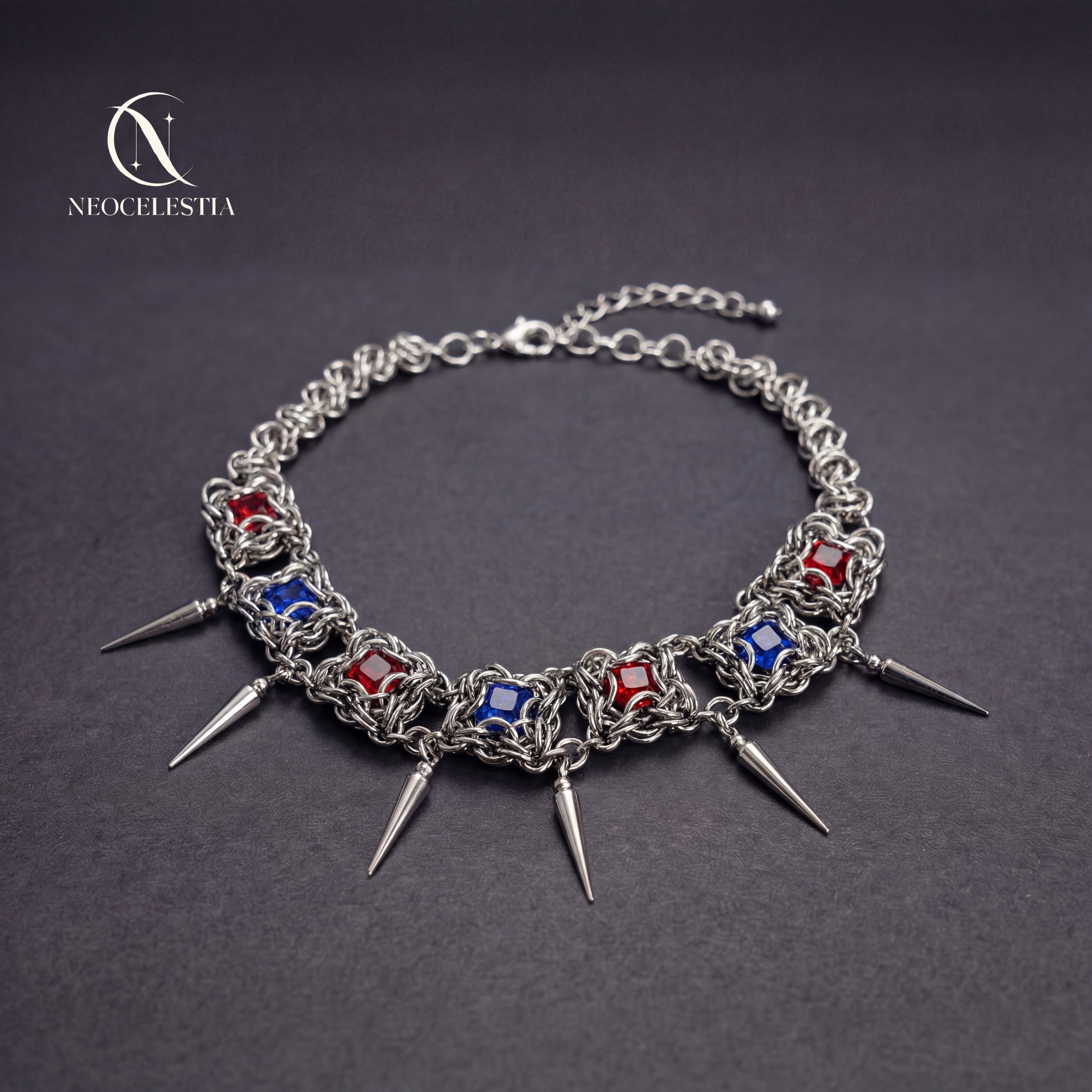 The "Lady Crimsonvein“ Chainmail Necklace