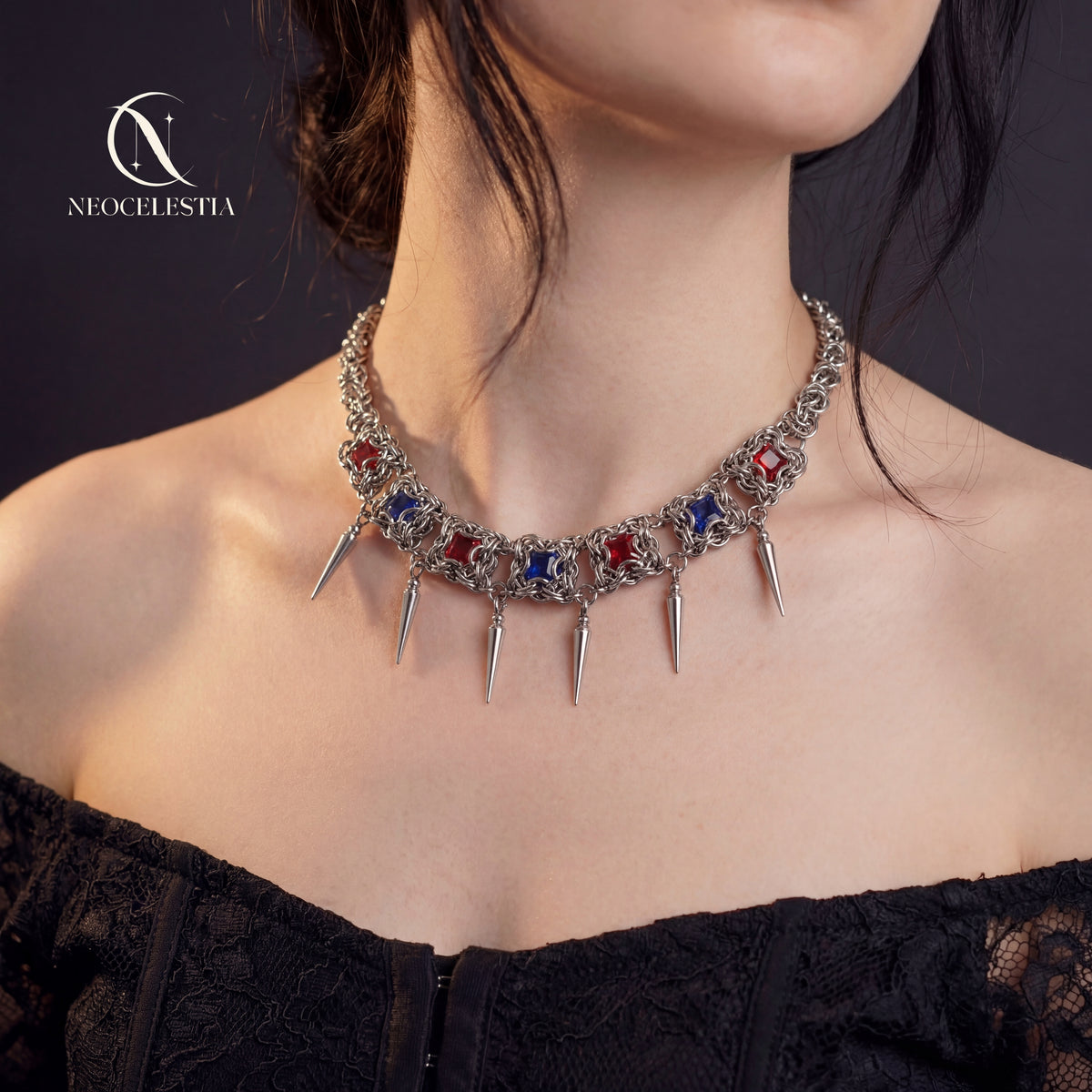 The "Lady Crimsonvein“ Chainmail Necklace