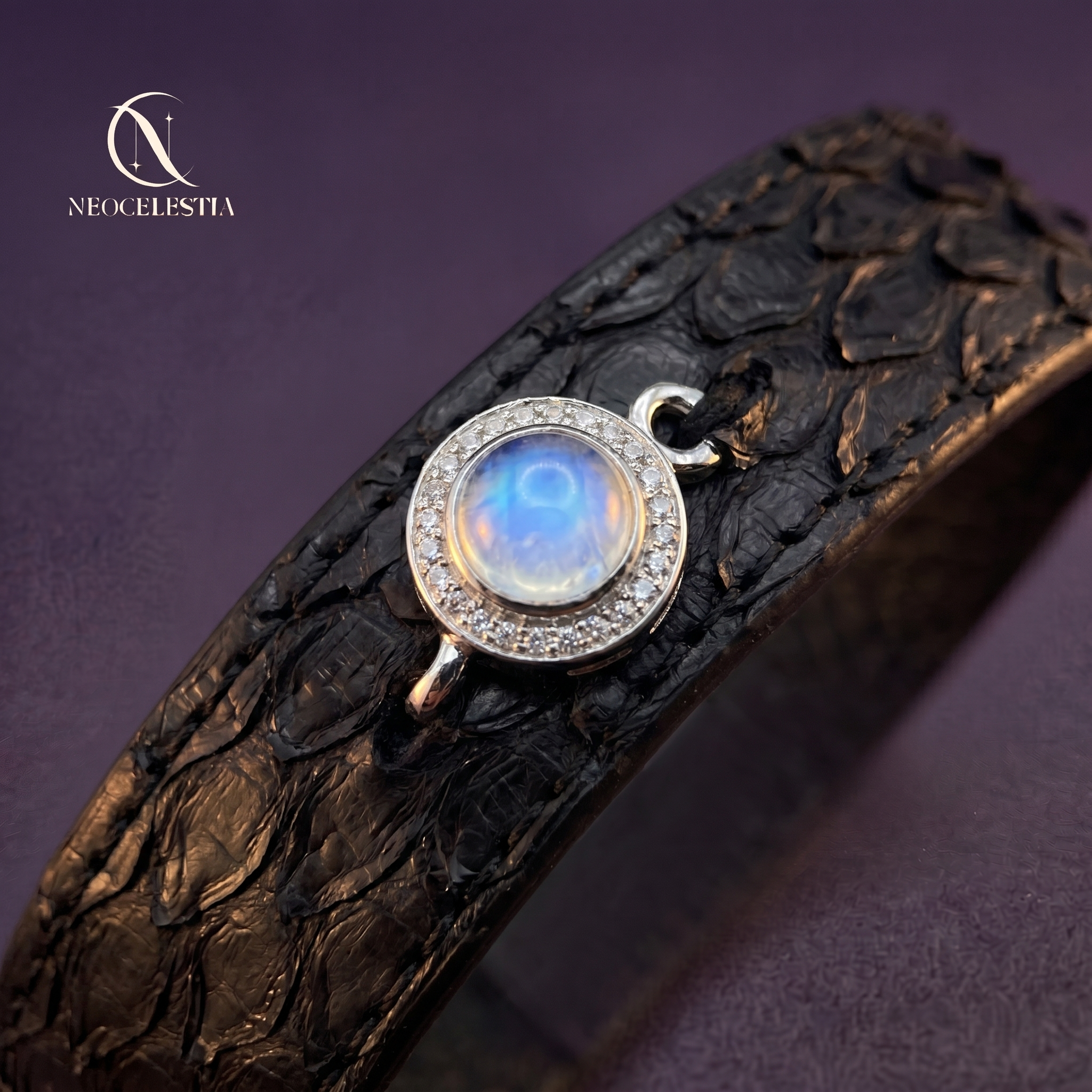 The "Manba's Treasure" Leather bracelet